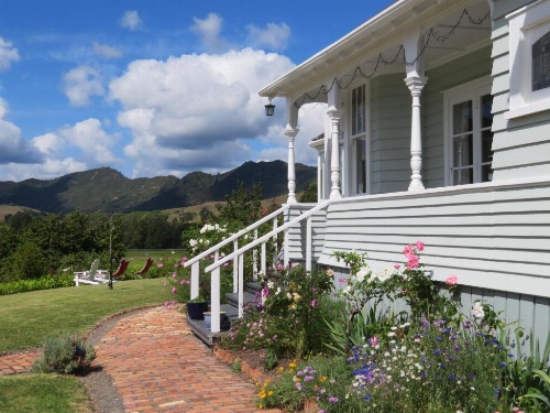 Cotswold Cottage Bed and Breakfast image 9